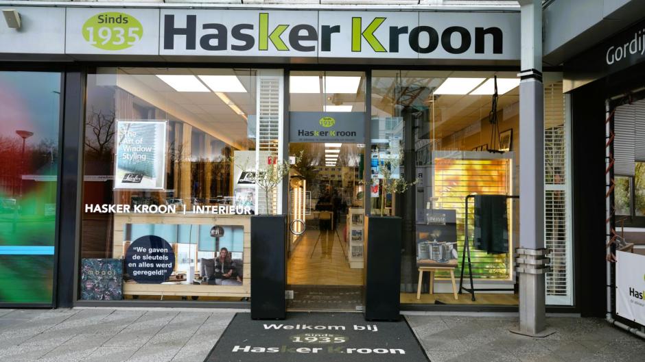 Hasker Kroon winkelcentrum boven 't y amsterdam noord buikslotermeerplein